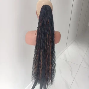 Model wearing glueless lace wig for daily wear | Top 5 Benefits of Choosing Glueless Lace Wigs for Daily Wear
